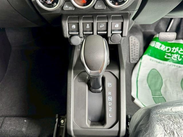 SUZUKI JIMNY 4WD 2025 Image 31