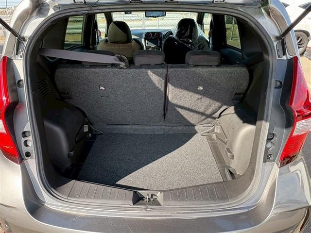 NISSAN NOTE 2017 Image 31