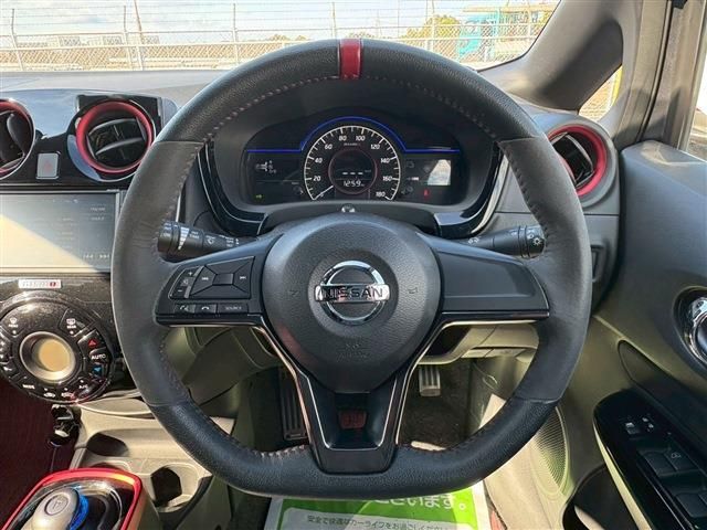 NISSAN NOTE 2017 Image 31