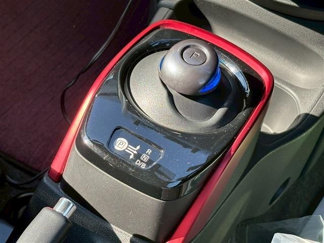 NISSAN NOTE 2017 Image 31