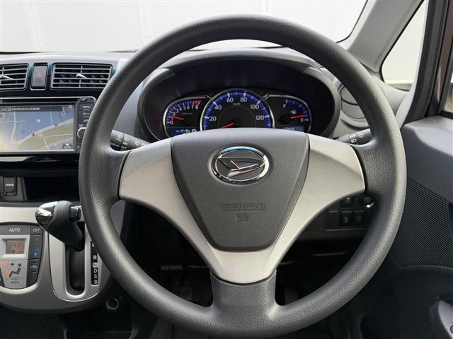 DAIHATSU MOVE CUSTOM 4WD 2014 Image 31