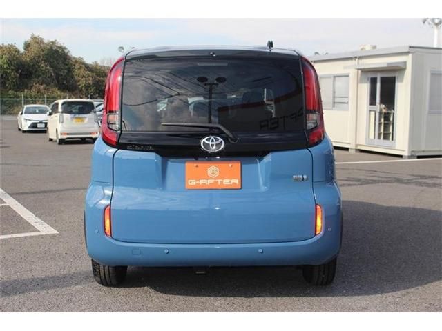 TOYOTA SIENTA HYBRID 2023 Image 31