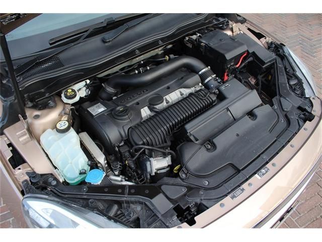 VOLVO V40 CROSS COUN 2014 Image 31