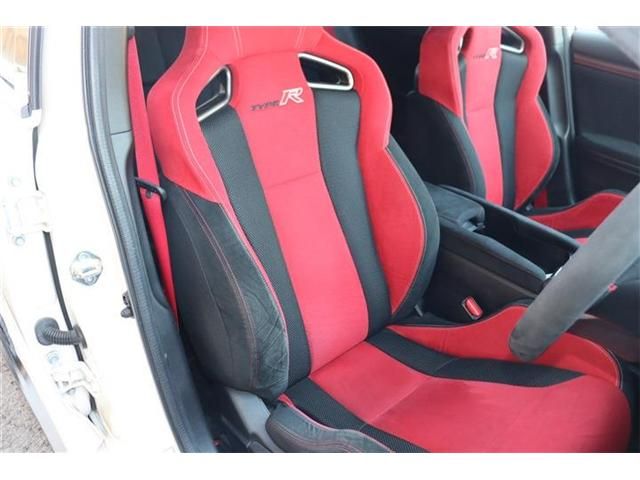 HONDA CIVIC HATCHBACK 2020 Image 31