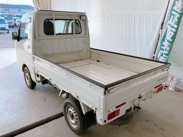 DAIHATSU HIJET TRUCK 4WD 2014 Image 31
