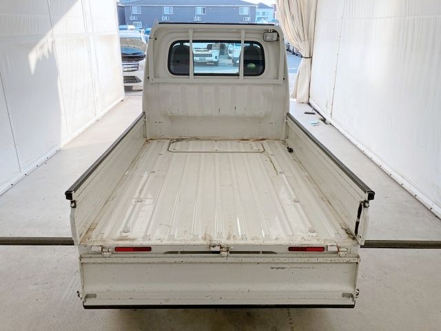 DAIHATSU HIJET TRUCK 4WD 2014 Image 31