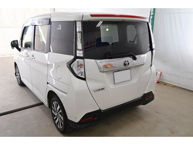 TOYOTA TANK 4WD 2018 Image 31