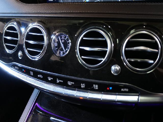 MERCEDES BENZ S CLAS 2019 Image 31