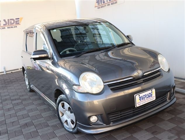 TOYOTA SIENTA 2009 Image 31