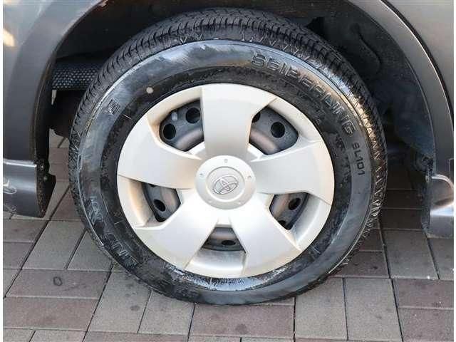 TOYOTA SIENTA 2009 Image 31