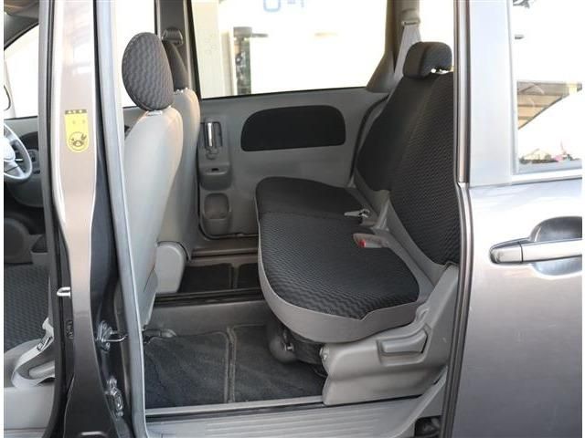 TOYOTA SIENTA 2009 Image 31