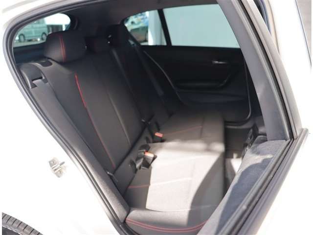 BMW 1SERIES 2014 Image 31