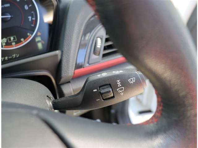 BMW 1SERIES 2014 Image 31