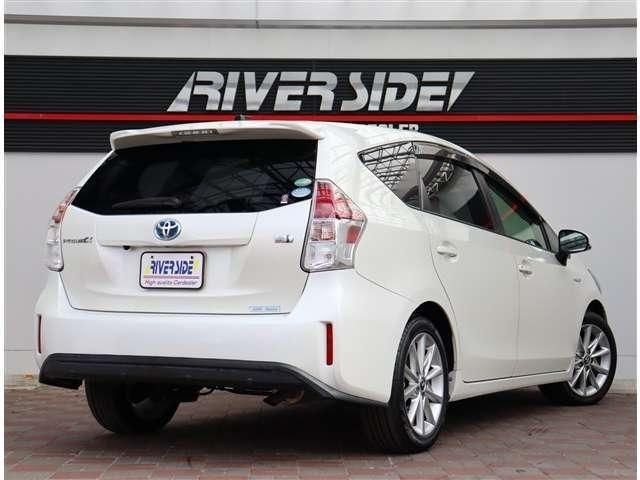 TOYOTA PRIUS ALPHA 2018 Image 31