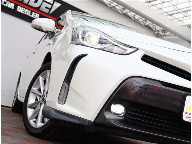 TOYOTA PRIUS ALPHA 2018 Image 31