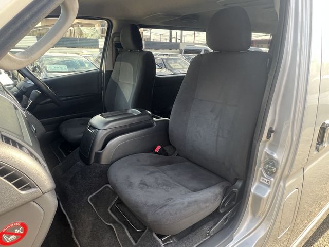 TOYOTA REGIUSACE VAN 2WD 2015 Image 31