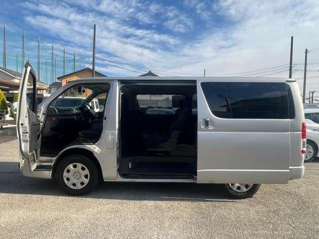 TOYOTA REGIUSACE VAN 2WD 2015 Image 31