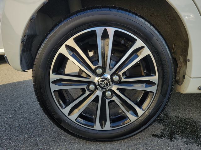 TOYOTA PIXIS JOY 2017 Image 31