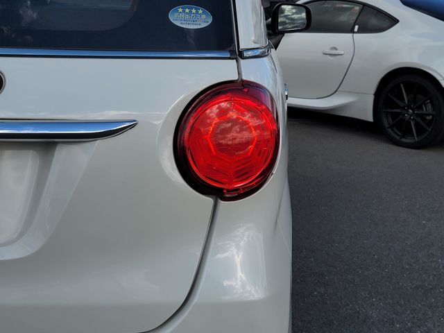 TOYOTA PIXIS JOY 2017 Image 31