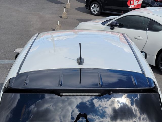 TOYOTA PIXIS JOY 2017 Image 31