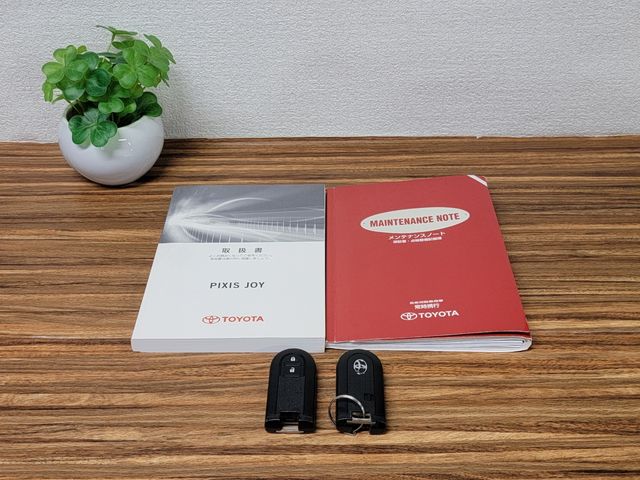TOYOTA PIXIS JOY 2017 Image 31
