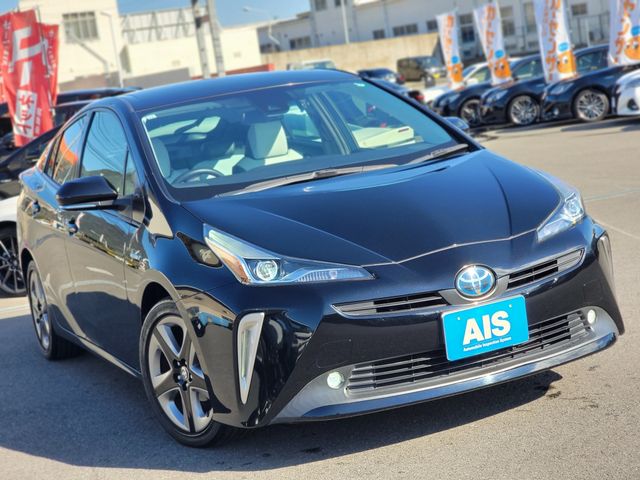 TOYOTA PRIUS 2019 Image 31