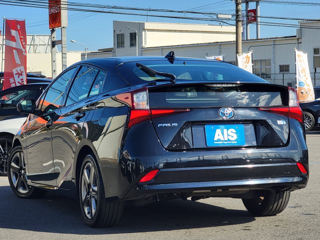 TOYOTA PRIUS 2019 Image 31