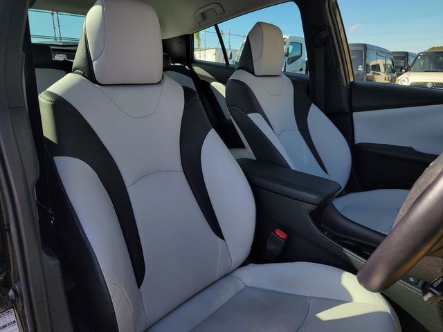 TOYOTA PRIUS 2019 Image 31