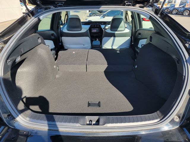 TOYOTA PRIUS 2019 Image 31