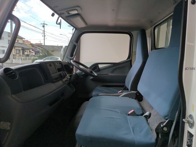 MITSUBISHI CANTER 2013 Image 31
