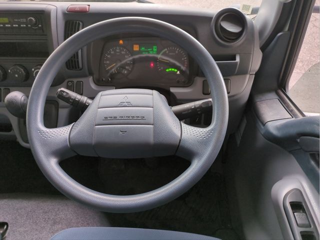 MITSUBISHI CANTER 2013 Image 31