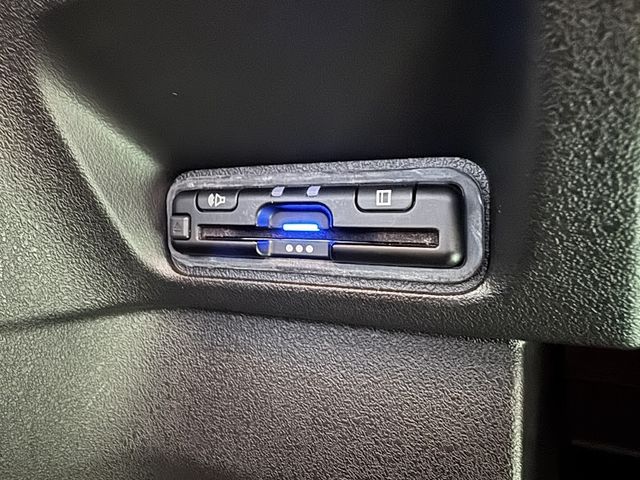 HONDA N BOX CUSTOM 2023 Image 31