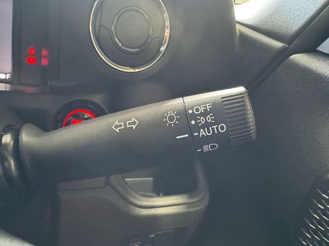 HONDA N BOX CUSTOM 2023 Image 31