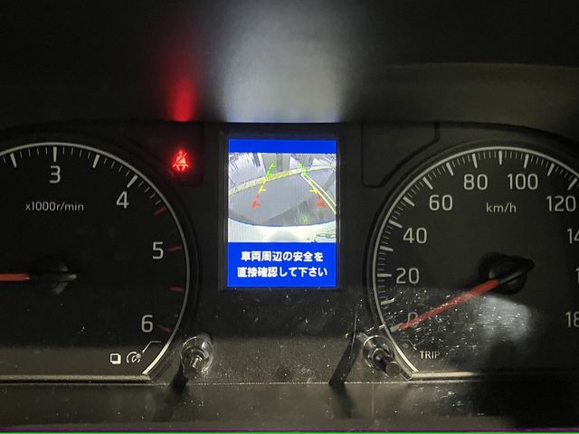 NISSAN NV350 CARAVAN 4WD 2016 Image 31