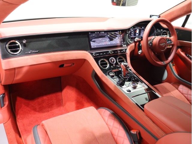 BENTLEY COUPE 2022 Image 31