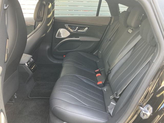 MERCEDES BENZ EQS 2023 Image 31