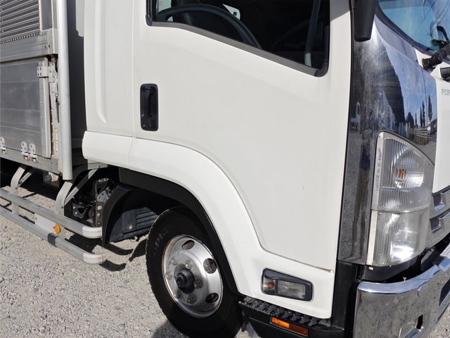ISUZU FORWARD 2015 Image 31