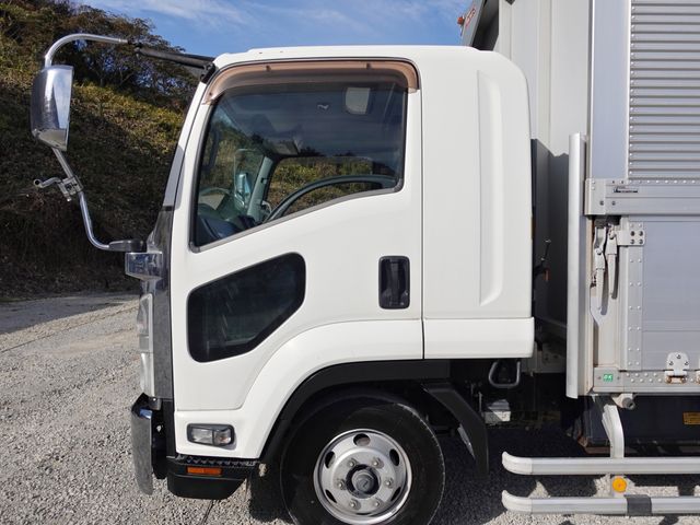 ISUZU FORWARD 2015 Image 31