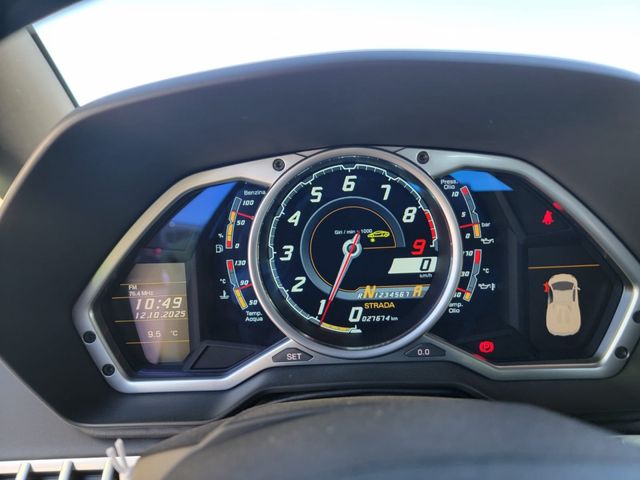 LAMBORGHINI AVENTADO 2014 Image 31
