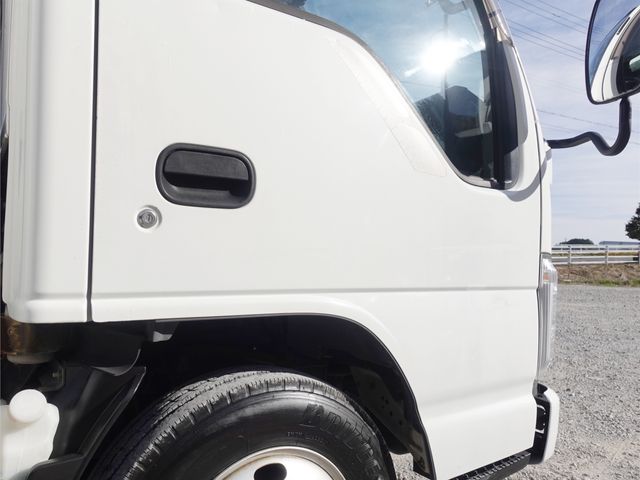 ISUZU ELF 2007 Image 31