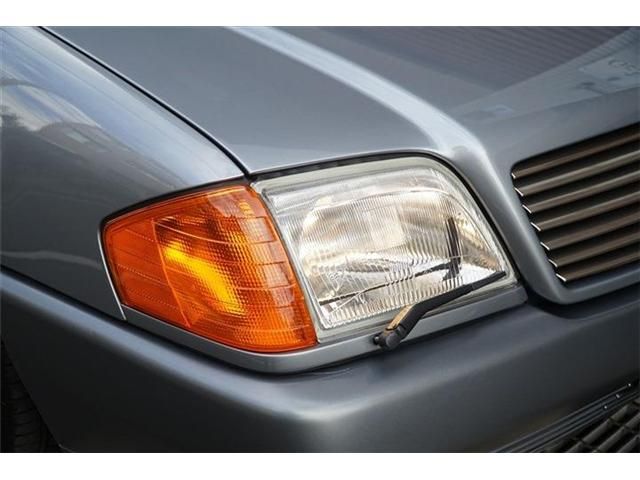 MERCEDES BENZ SL CLA 1993 Image 31