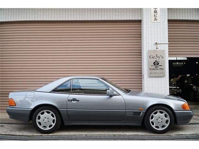 MERCEDES BENZ SL CLA 1993 Image 31
