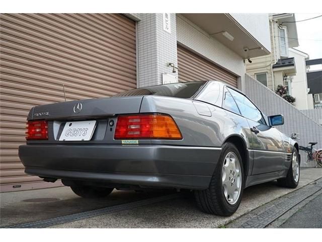 MERCEDES BENZ SL CLA 1993 Image 31