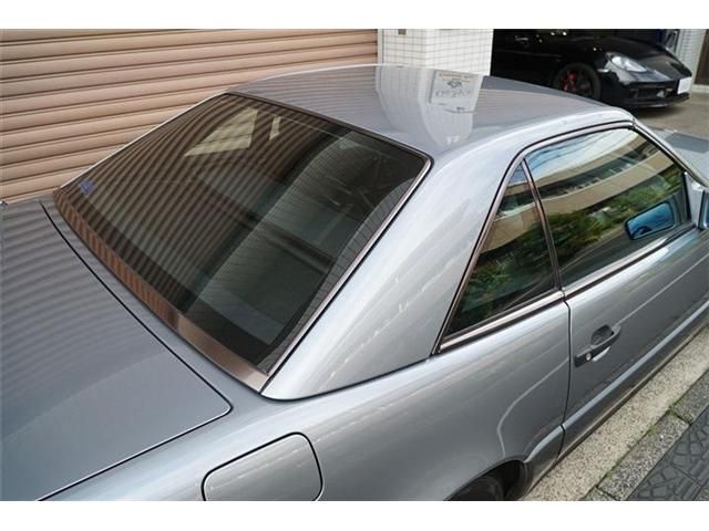 MERCEDES BENZ SL CLA 1993 Image 31