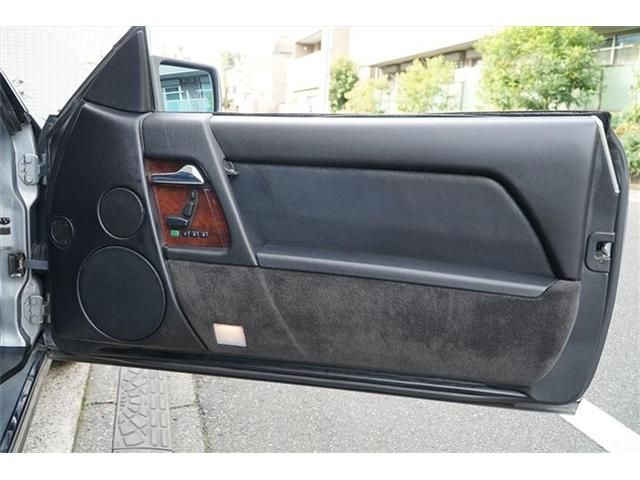 MERCEDES BENZ SL CLA 1993 Image 31