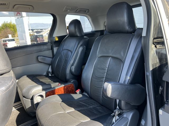 TOYOTA ESTIMA 2011 Image 31