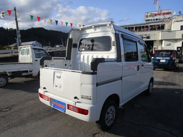 DAIHATSU HIJET DECKVAN 4WD 2013 Image 31