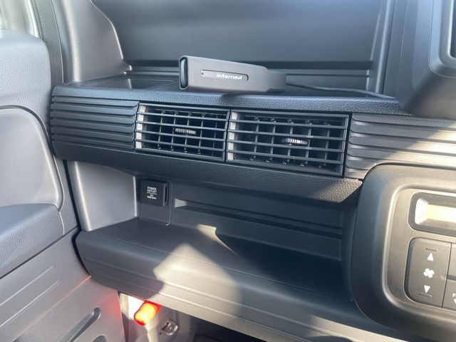 HONDA N-VAN 4WD 2023 Image 31