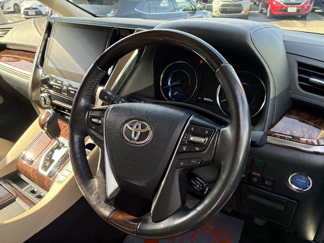 TOYOTA ALPHARD HYBRID 4WD 2020 Image 31
