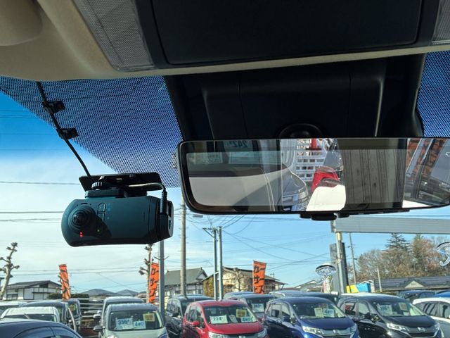 TOYOTA ALPHARD HYBRID 4WD 2020 Image 31